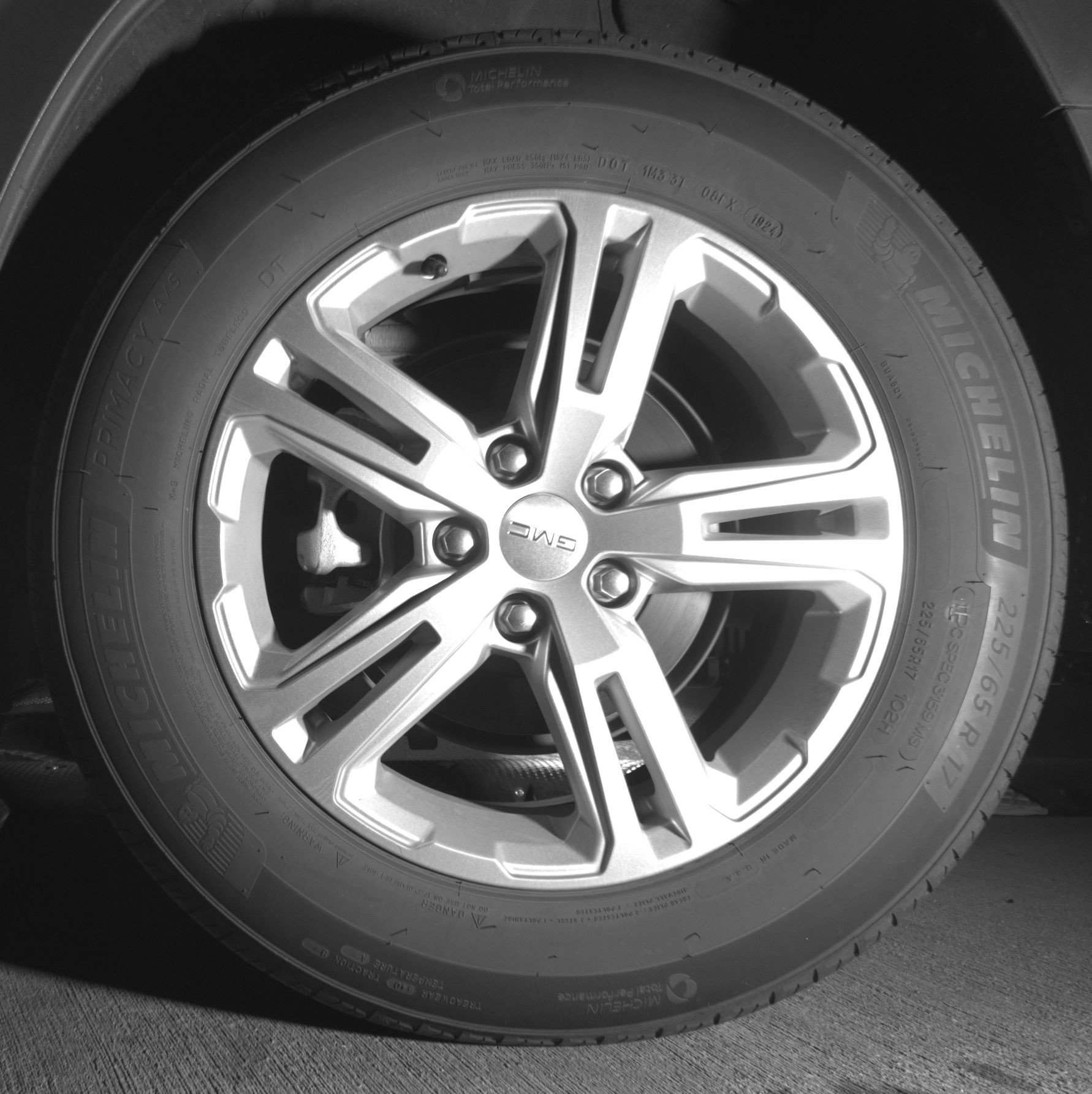 Used 2024 GMC Terrain SLE image 19