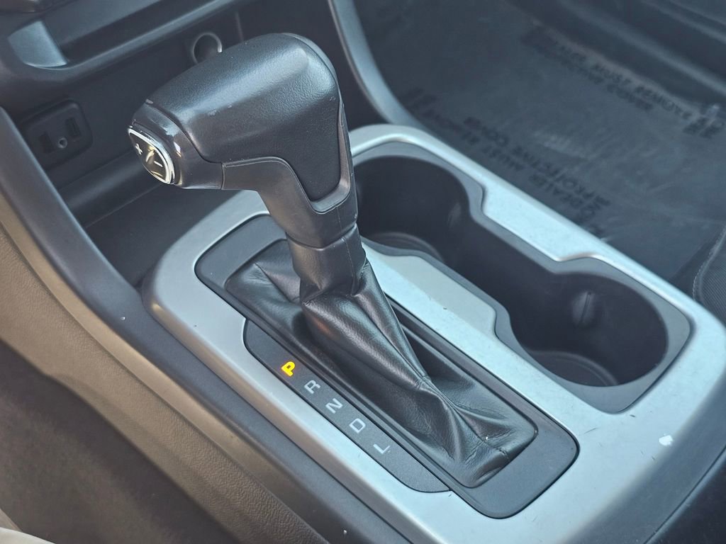 Used 2020 Chevrolet Colorado LT image 33