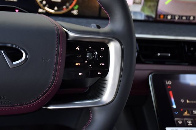 New 2026 INFINITI QX80 Autograph w/ Premium Cargo Package image 9