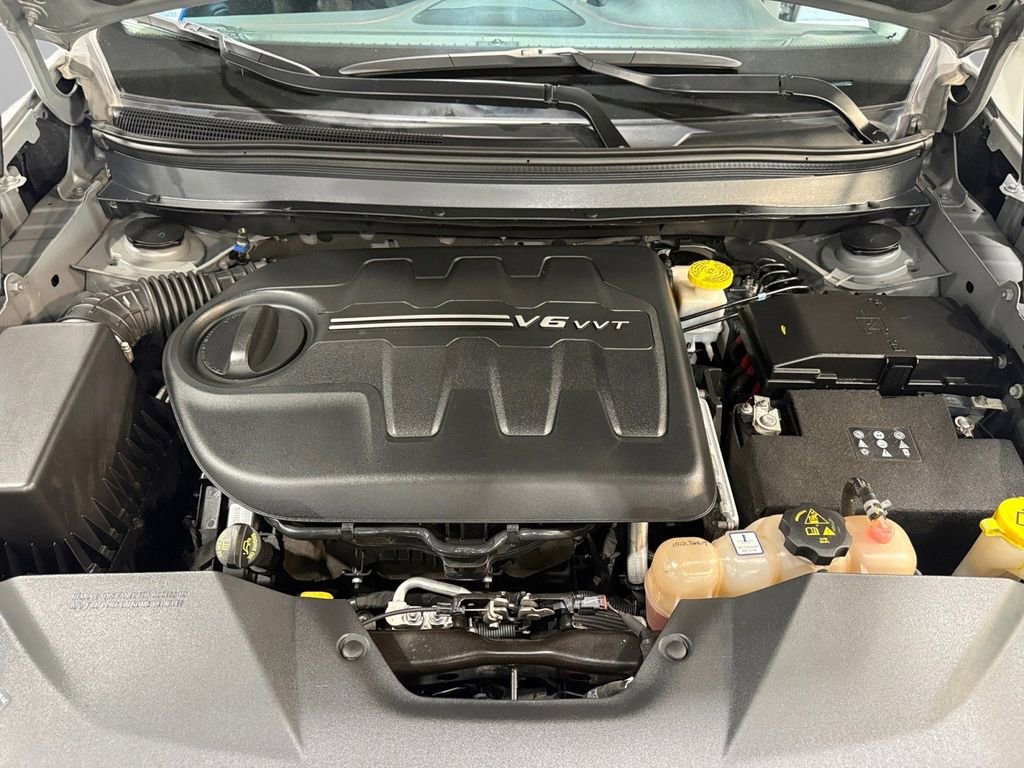 Used 2019 Jeep Cherokee Trailhawk w/ Comfort & Convenience Group image 42