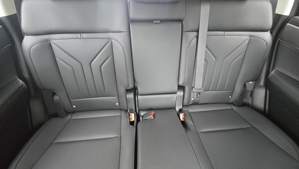 New 2026 Hyundai Santa Fe SEL FWD image 10