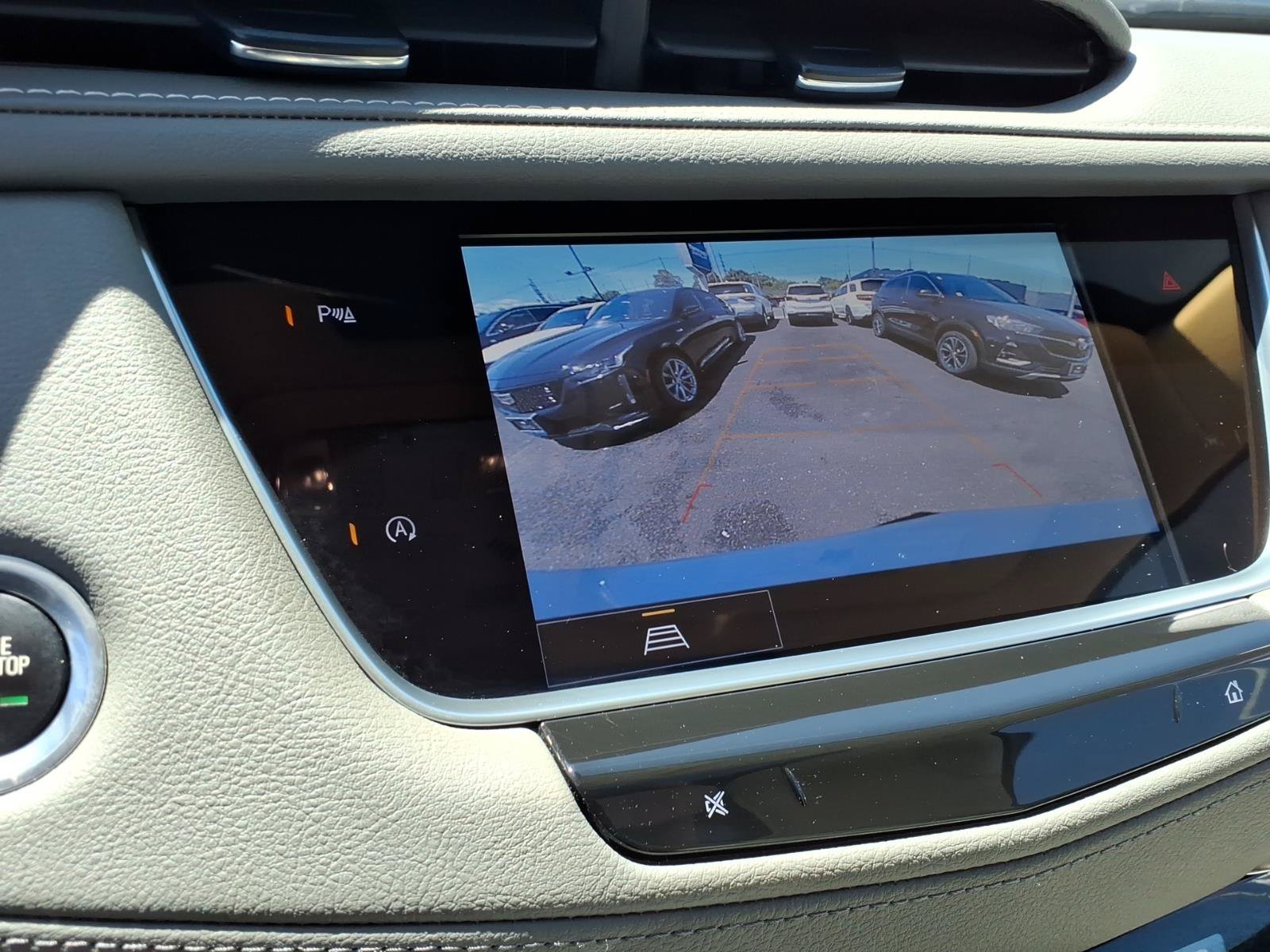 Certified 2023 Cadillac XT5 Premium Luxury AWD/4WD image 29