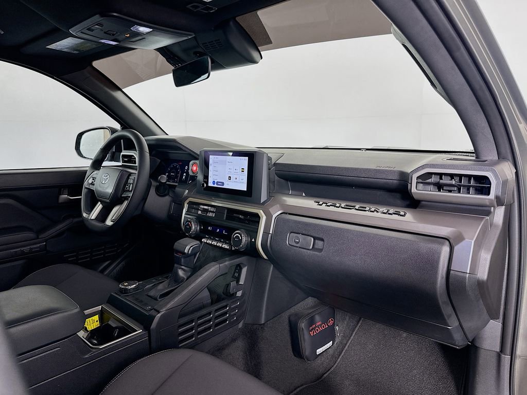 Used 2024 Toyota Tacoma TRD Sport image 27