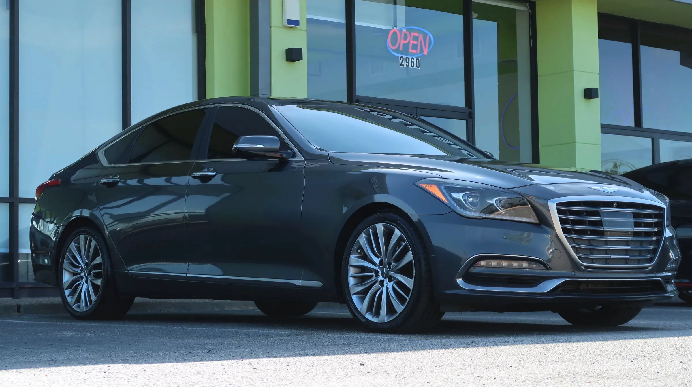 Used 2018 Genesis G80 5.0 Ultimate AWD/4WD image 6