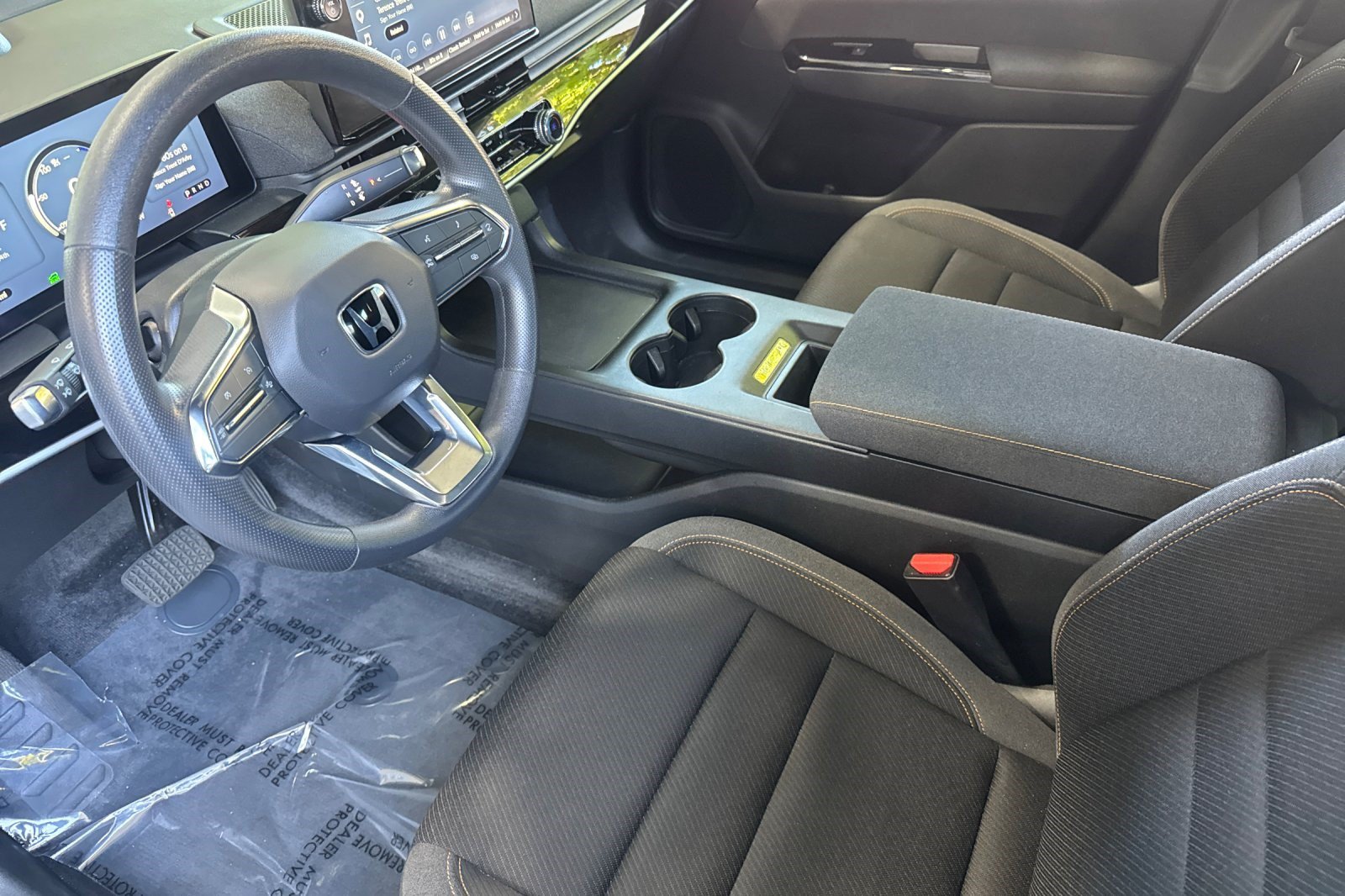Used 2024 Honda Prologue EX image 4
