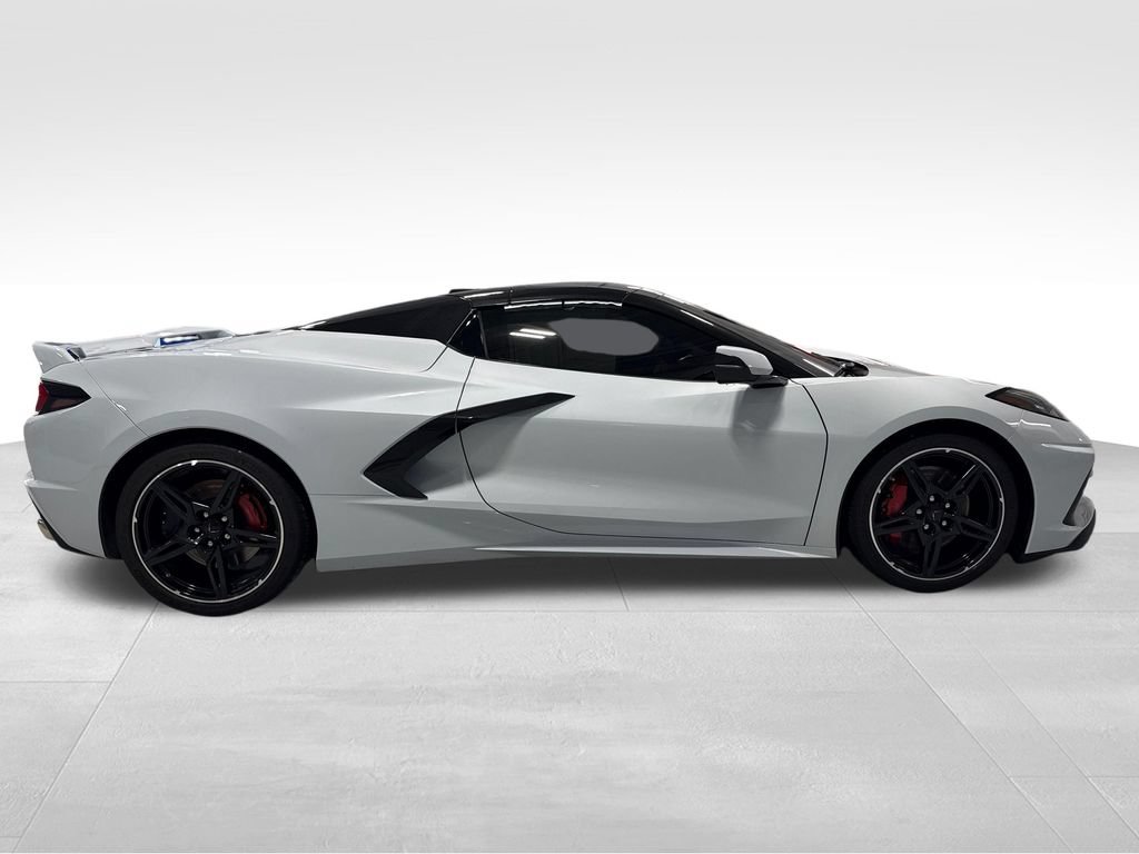 Used 2024 Chevrolet Corvette Stingray Convertible w/ Z51 Performance Package RWD image 46