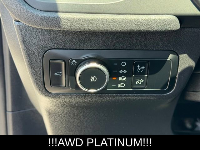 Used 2024 Ford Escape Platinum AWD/4WD image 24