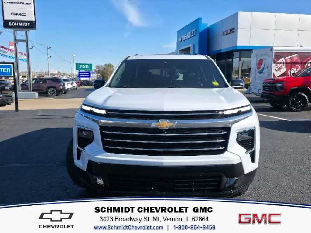 New 2026 Chevrolet Traverse High Country AWD/4WD image 2