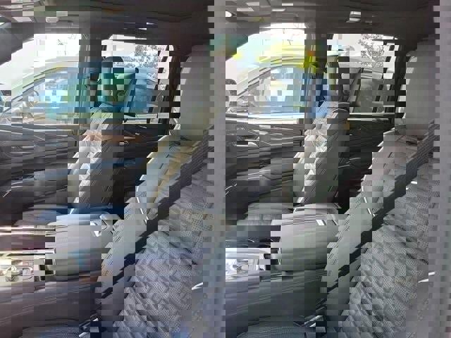 Certified 2024 Cadillac Escalade ESV Premium Luxury Platinum image 12