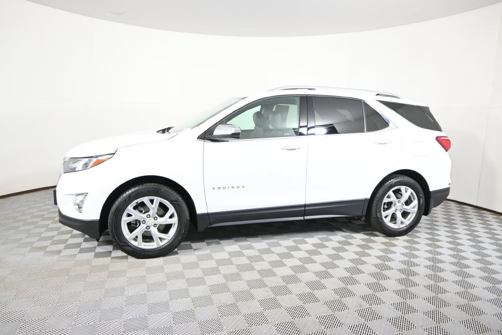 Used 2018 Chevrolet Equinox Premier FWD image 2