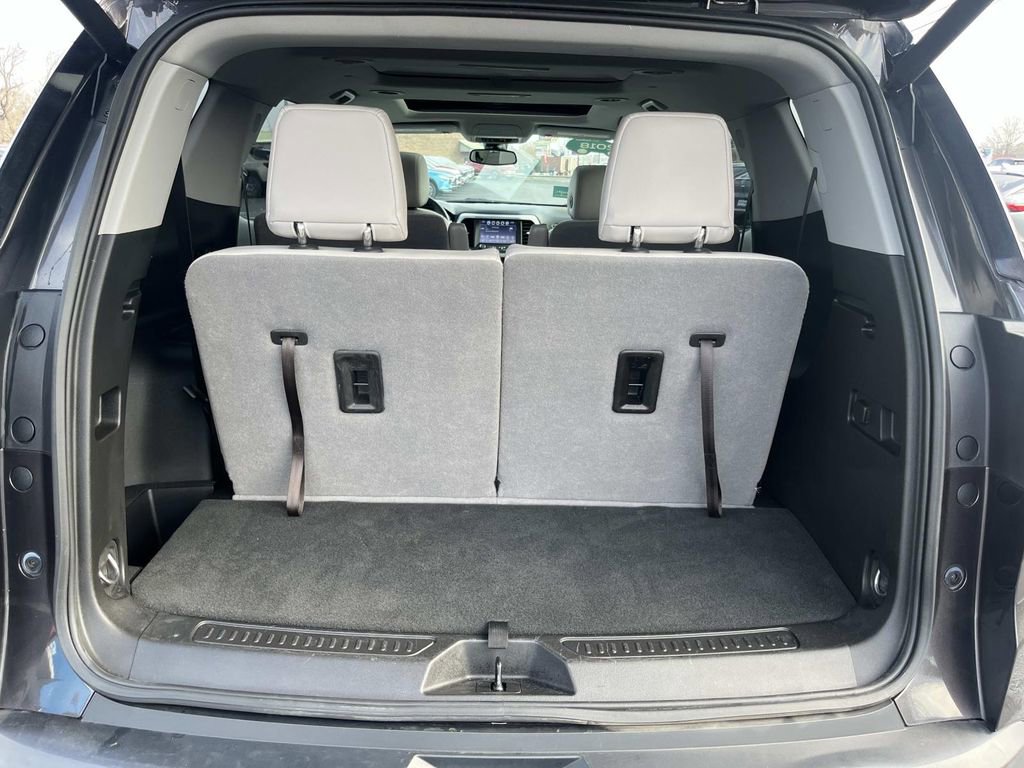 Certified 2018 GMC Acadia SLT image 10