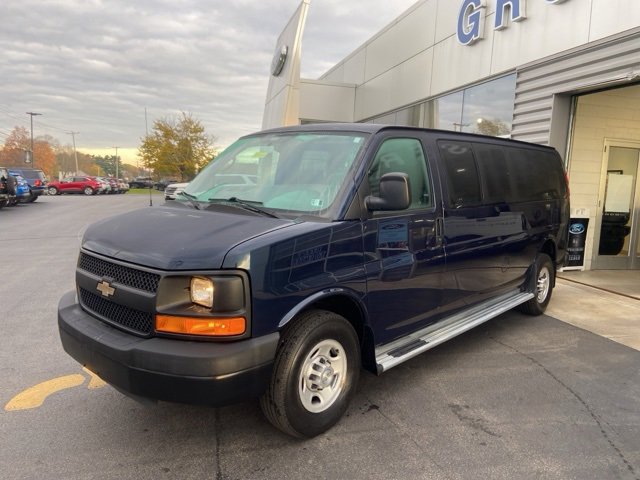 Used 2014 Chevrolet Express 3500 LS image 2