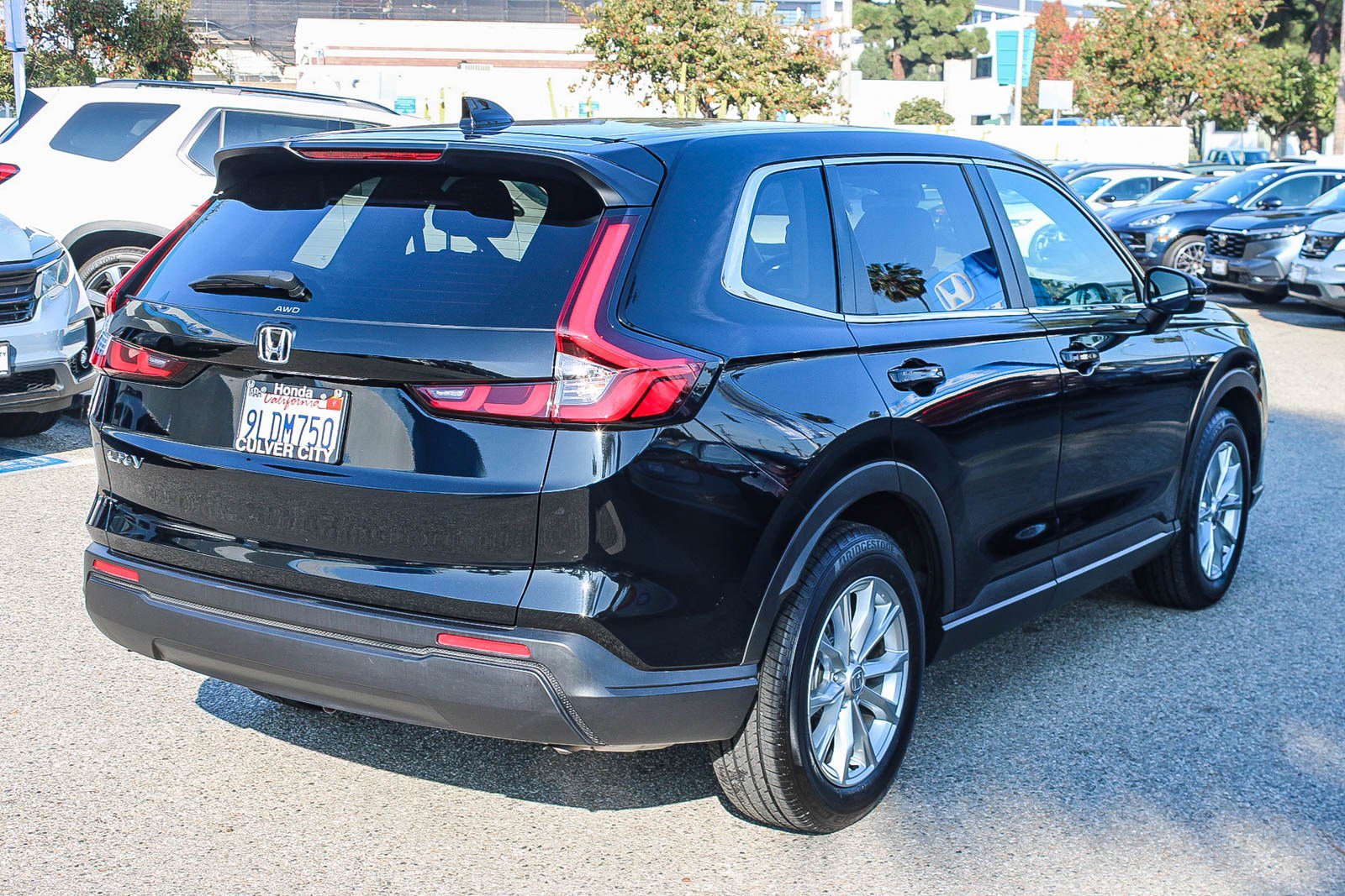 Used 2024 Honda CR-V EX image 9