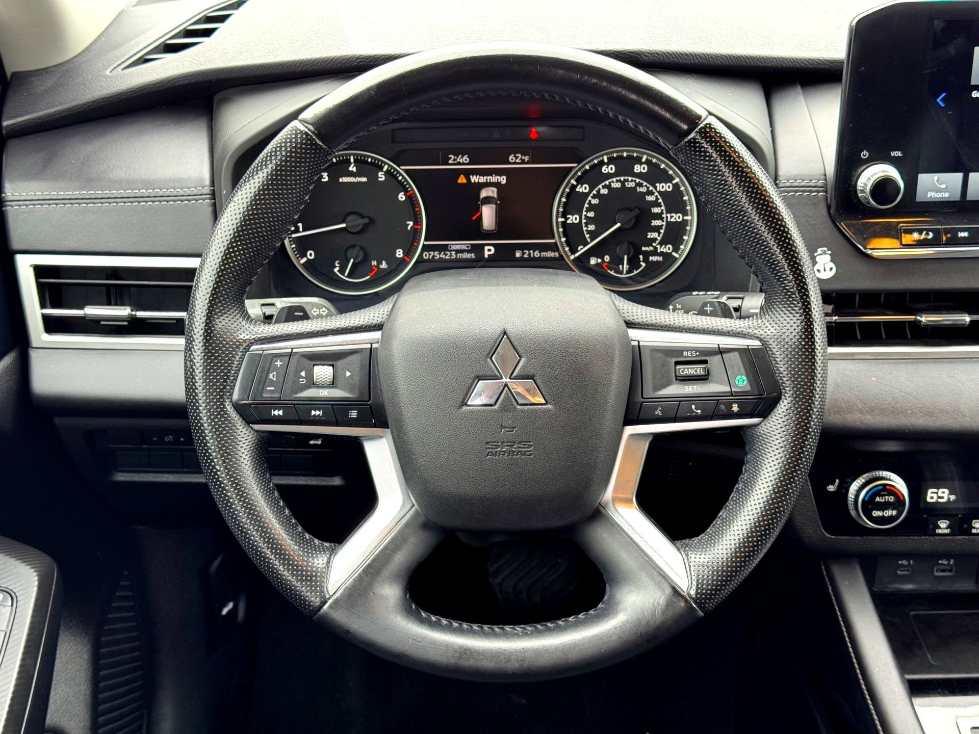 Used 2022 Mitsubishi Outlander SE image 21