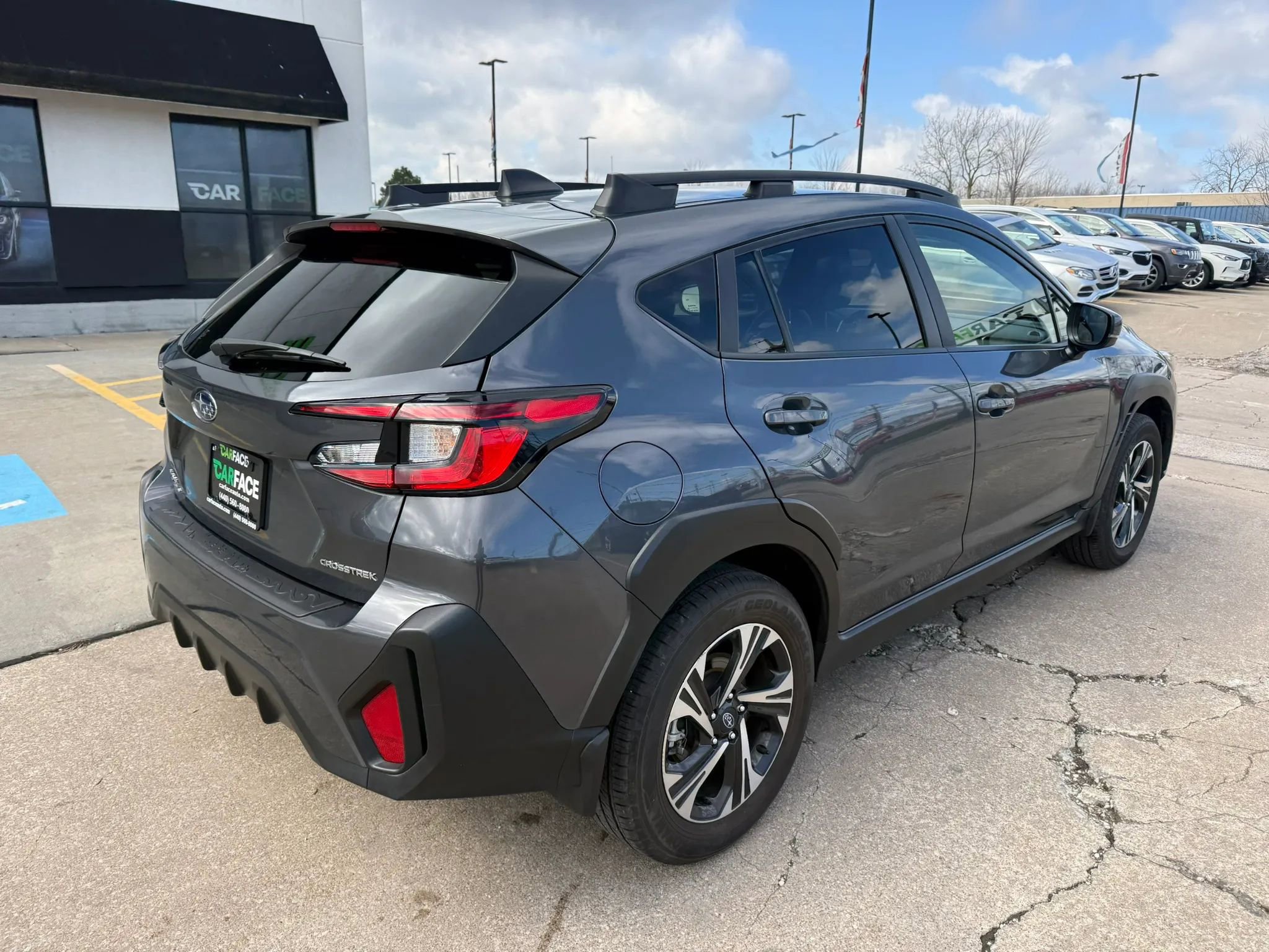 Used 2024 Subaru Crosstrek 2.0i Premium image 15