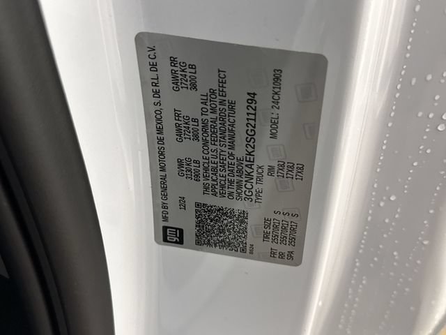 Certified 2025 Chevrolet Silverado 1500 W/T w/ WT Value Package AWD/4WD image 24