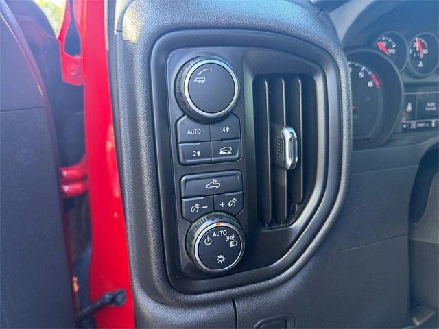 Used 2022 Chevrolet Silverado 1500 Custom image 23