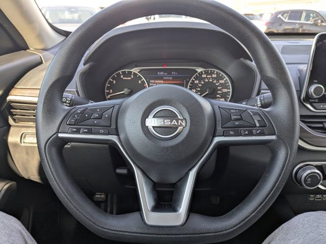 Used 2024 Nissan Altima 2.5 SV image 31