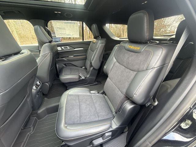 New 2026 Ford Explorer Tremor w/ Tremor Ultimate Package AWD/4WD image 22