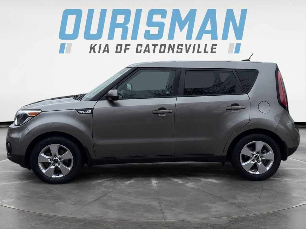 Used 2019 Kia Soul Base image 3