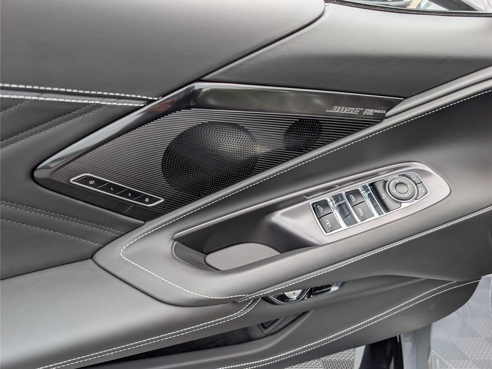 Used 2025 Chevrolet Corvette E-Ray AWD/4WD image 16