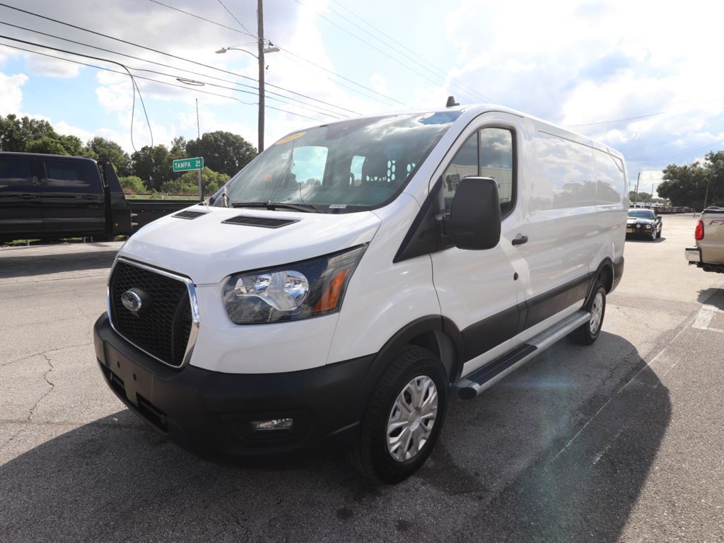 Used 2025 Ford Transit 250 Low Roof w/ Exterior Upgrade Package RWD image 5