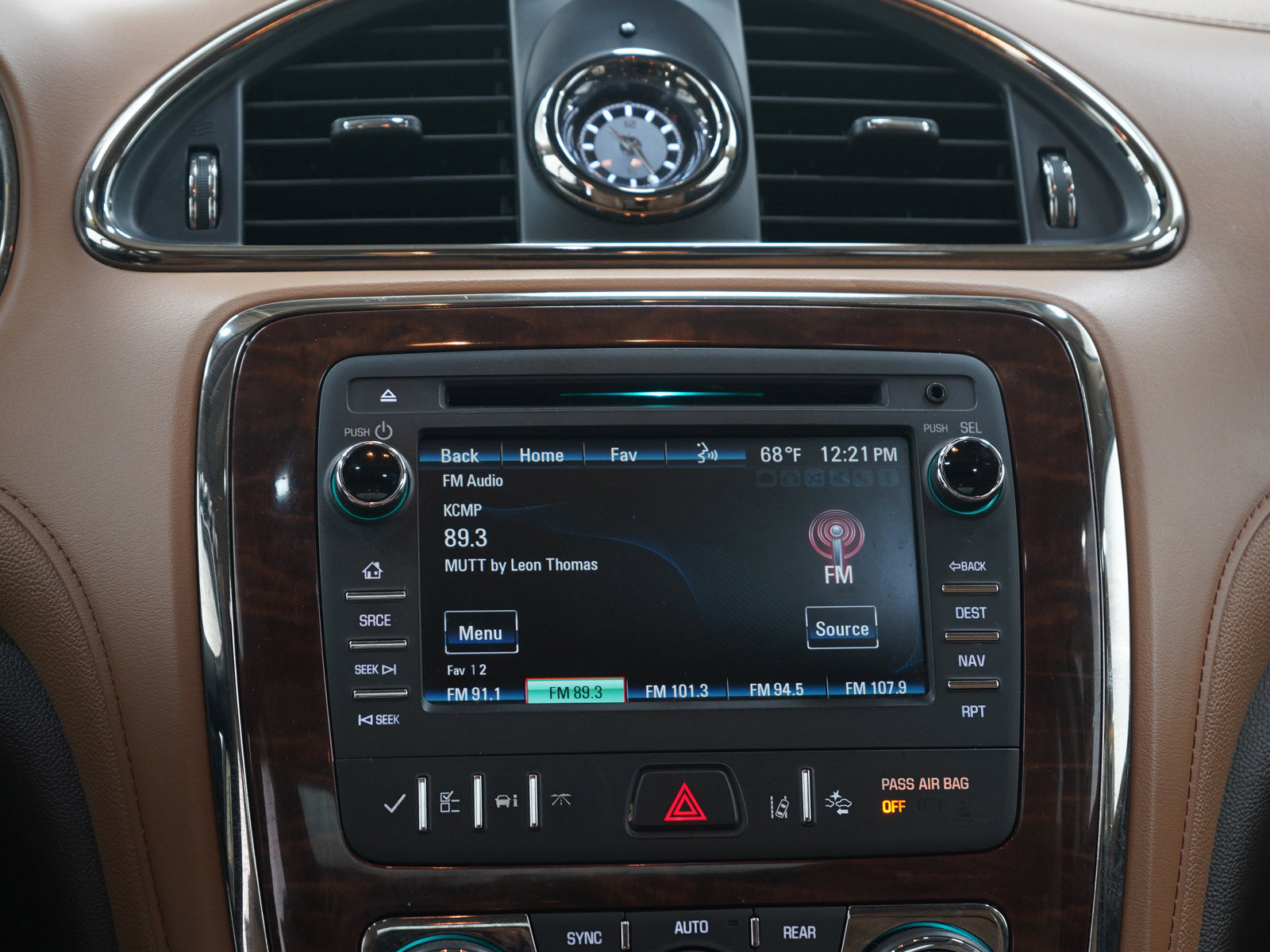 Used 2015 Buick Enclave Premium w/ Experience Buick Package AWD/4WD image 20
