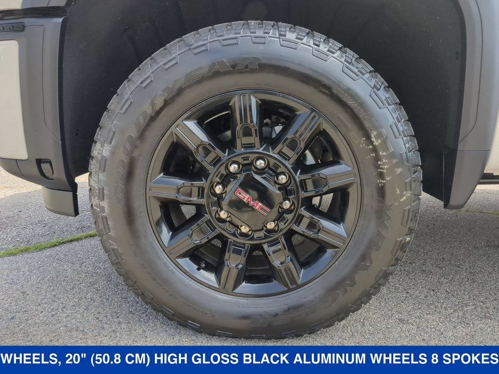 New 2026 GMC Sierra 2500 AT4 w/ AT4 Premium Plus Package AWD/4WD image 34