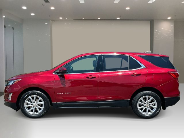 Used 2020 Chevrolet Equinox LT w/ LPO, Floor Liner Package FWD image 3