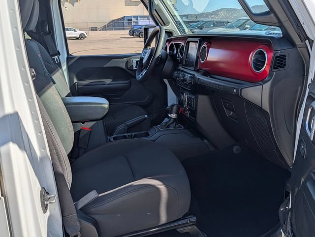 Used 2023 Jeep Wrangler Unlimited Rubicon AWD/4WD image 9