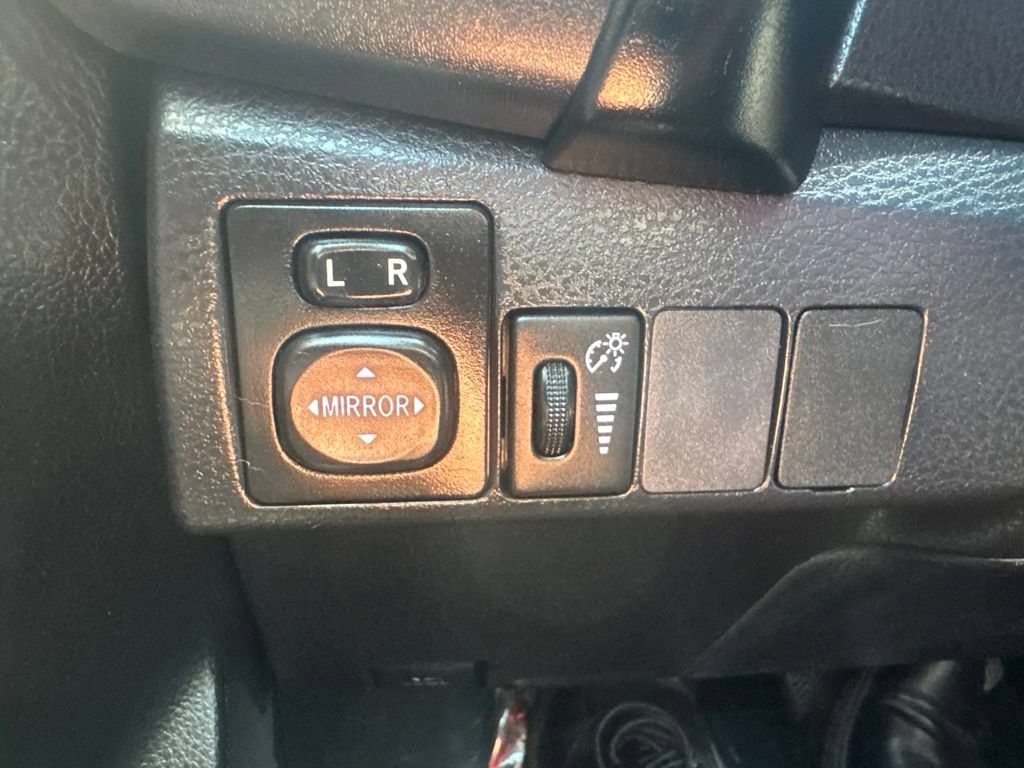 Used 2018 Toyota Corolla XSE FWD image 20