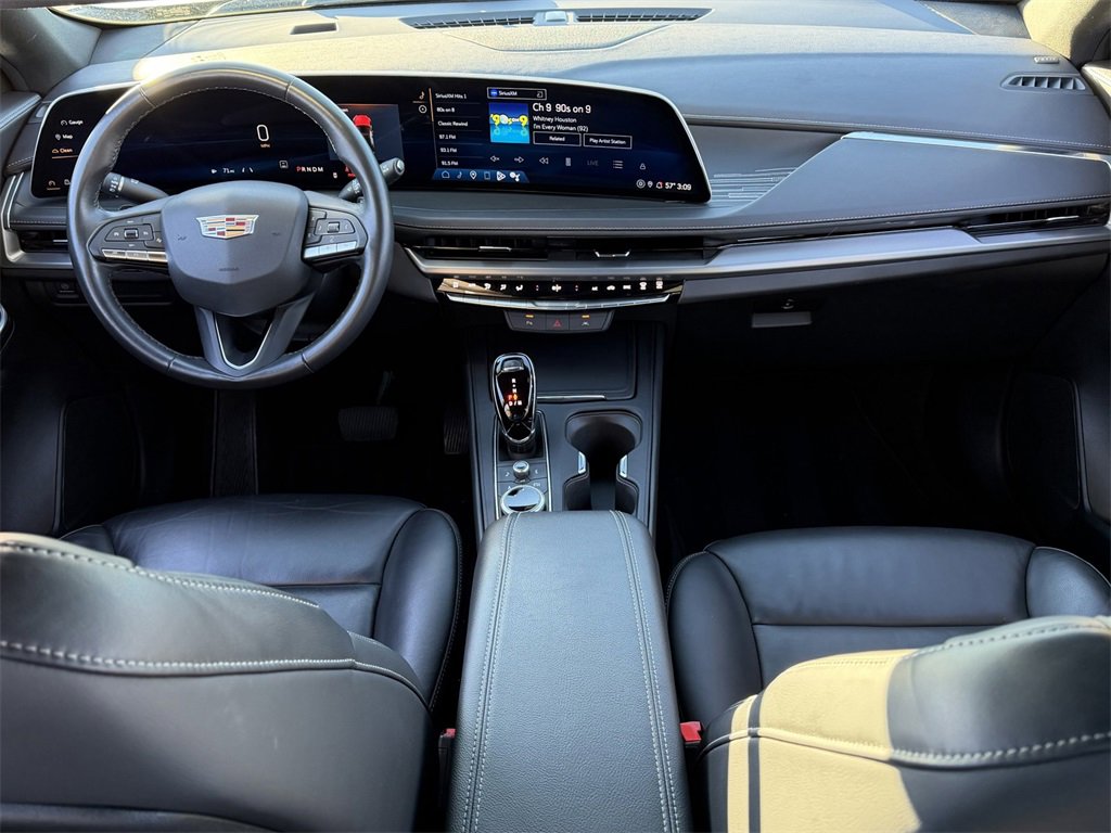 Used 2024 Cadillac XT4 Premium Luxury image 20