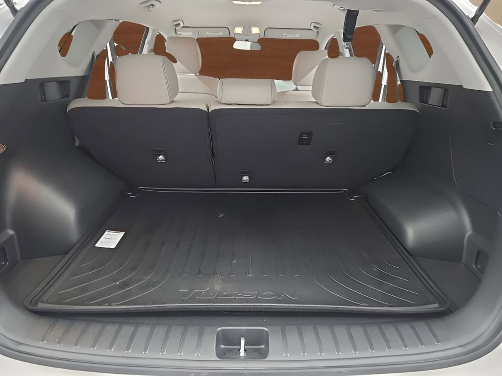 Used 2017 Hyundai Tucson SE image 15