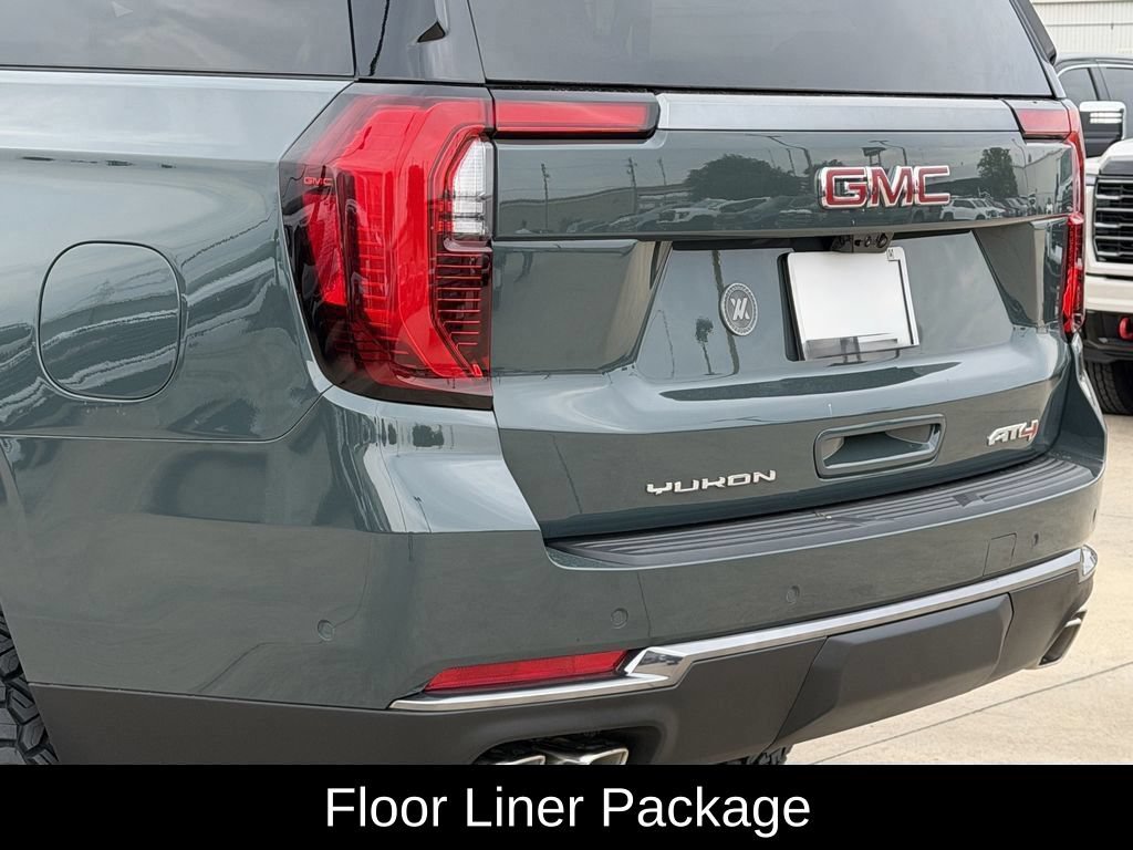 New 2026 GMC Yukon XL AT4 w/ AT4 Premium Plus Package AWD/4WD image 7
