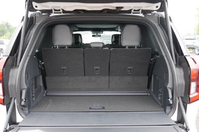 New 2027 Ford Expedition Platinum w/ Stealth Performance Package AWD/4WD image 11
