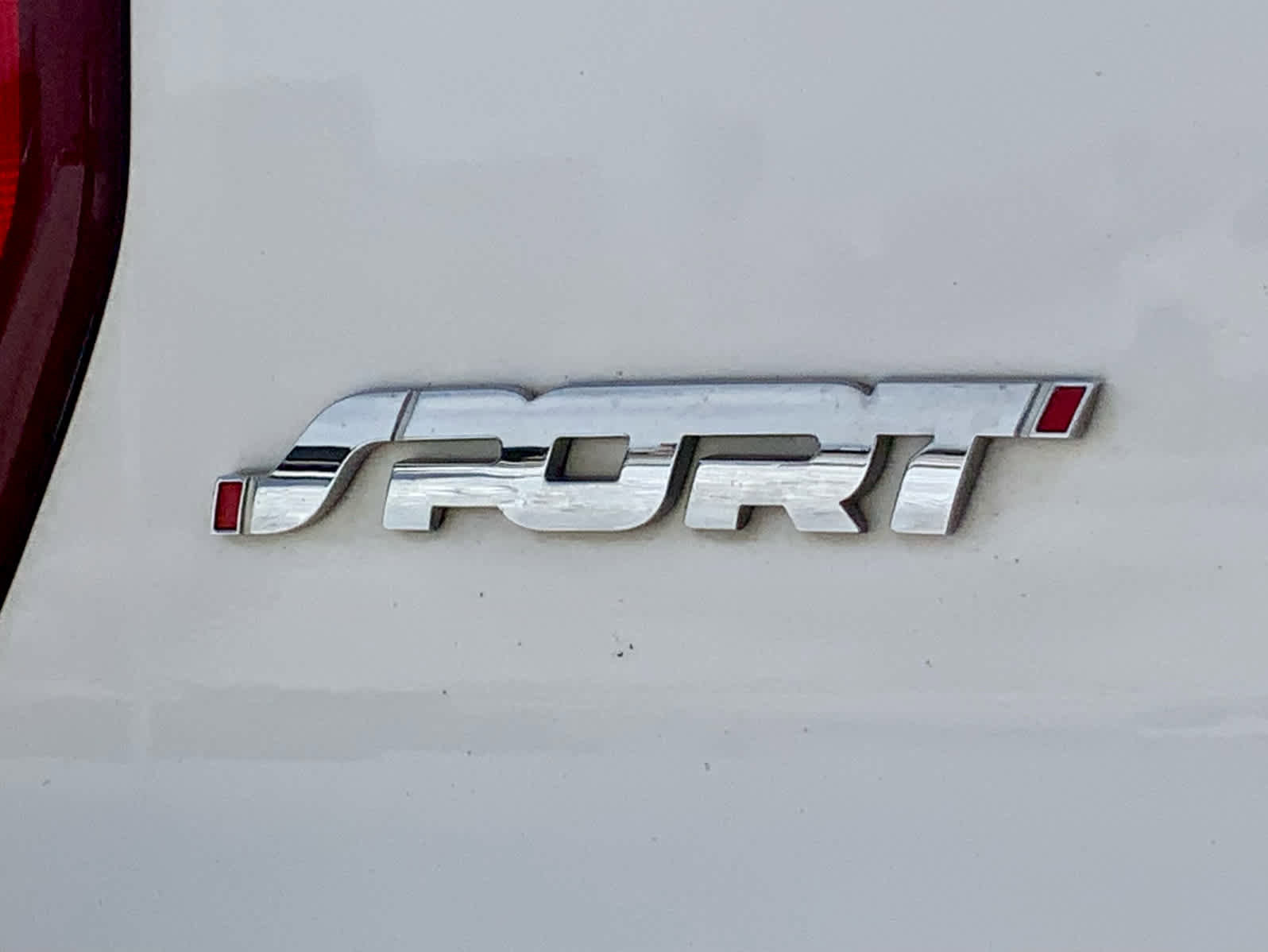 Used 2019 Ford Explorer Sport image 18