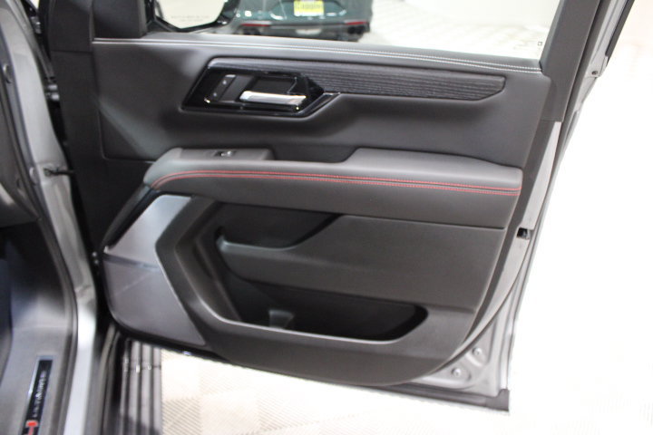 New 2026 GMC Yukon XL AT4 Ultimate AWD/4WD image 26