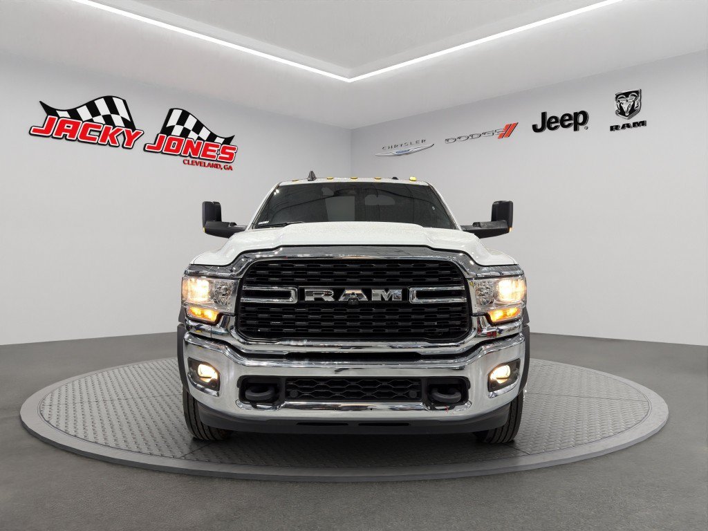 Used 2022 RAM 4500 Tradesman w/ Safety Group RWD image 12
