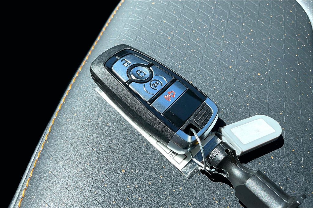 New 2026 Ford Maverick Tremor AWD/4WD image 36