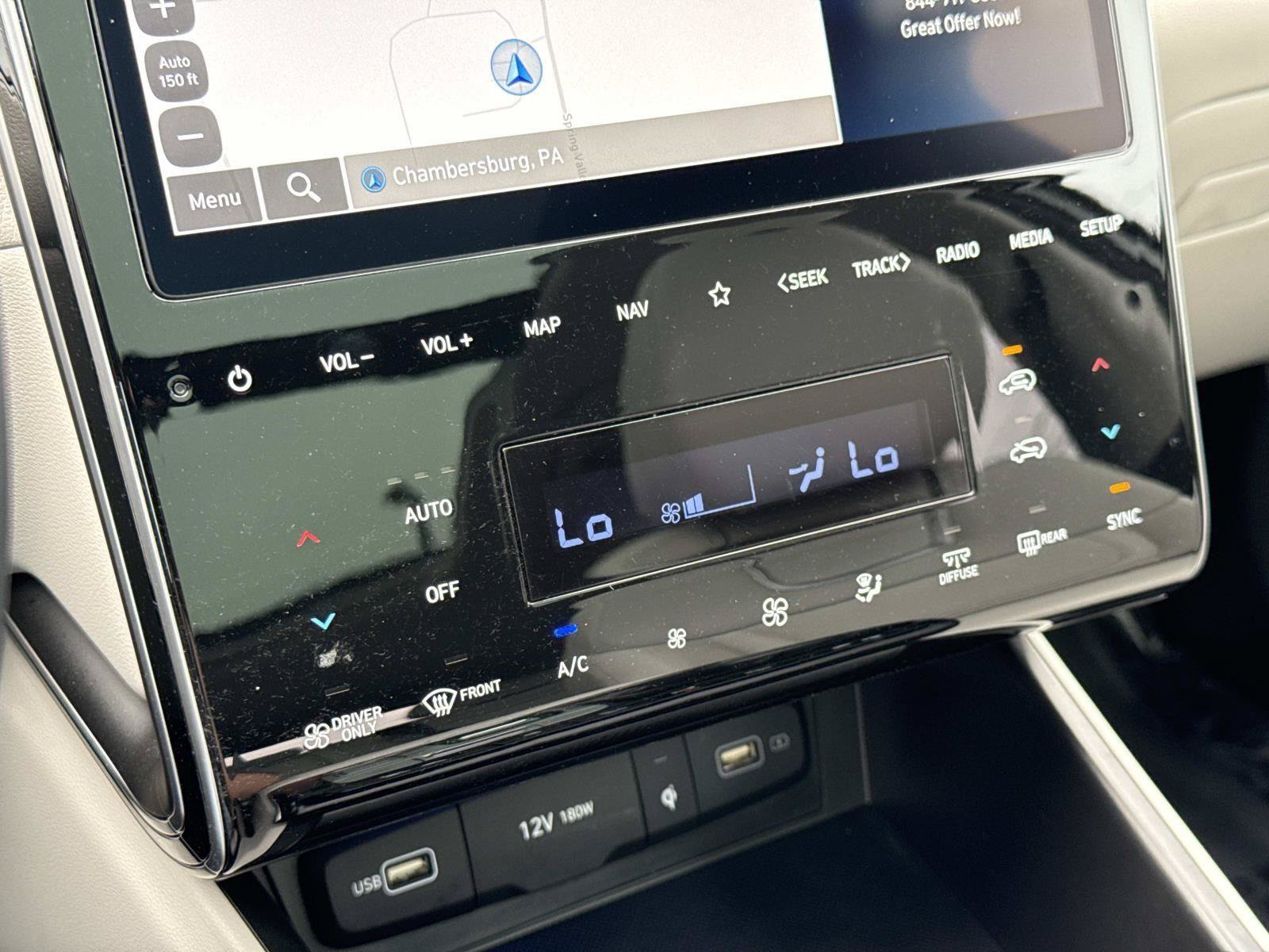 Certified 2024 Hyundai Tucson Limited AWD/4WD image 7