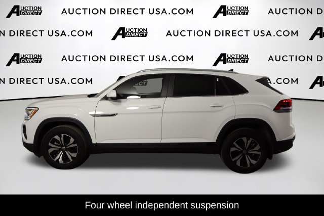 Used 2025 Volkswagen Atlas Cross Sport SE FWD image 5