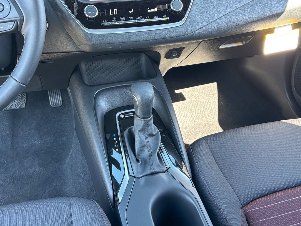 New 2026 Toyota Corolla SE FWD image 17