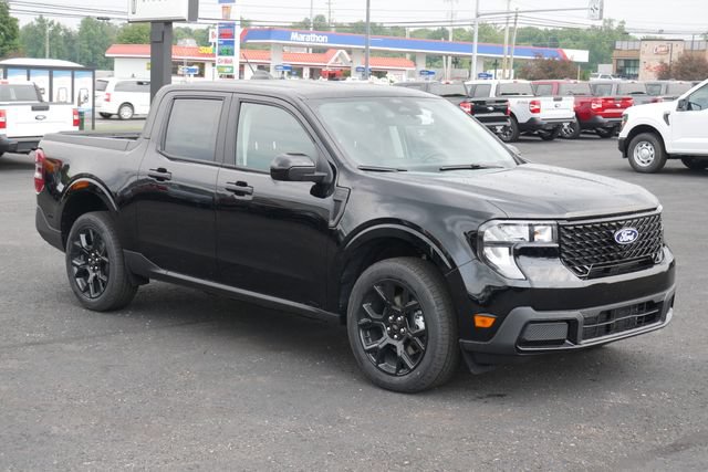 New 2026 Ford Maverick XLT w/ Equipment Group 301A AWD/4WD image 6
