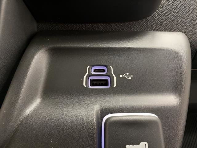 New 2024 RAM ProMaster 3500 w/ Convenience Group image 27