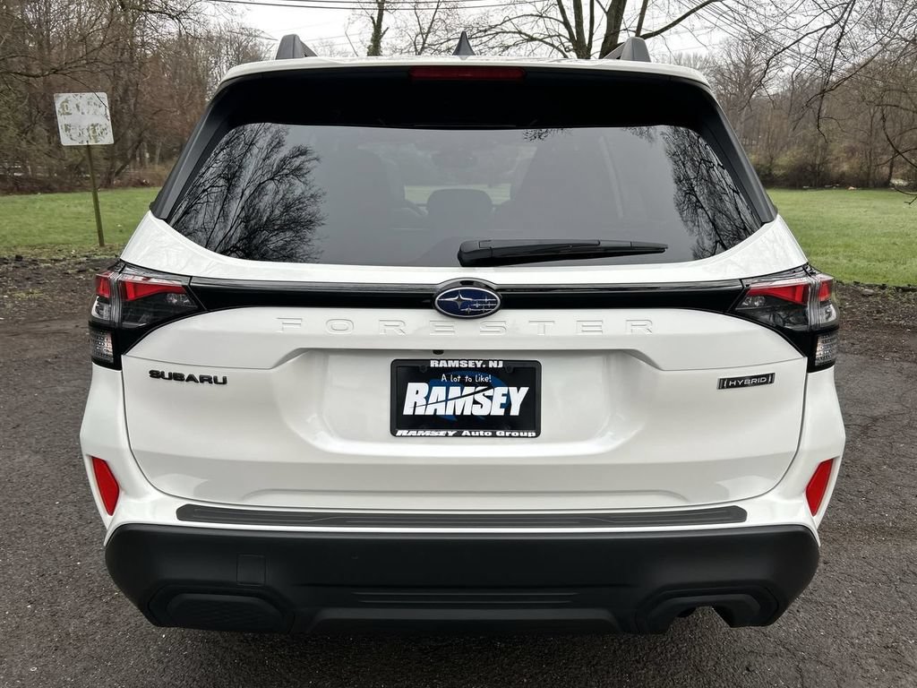 Used 2025 Subaru Forester Premium AWD/4WD image 26
