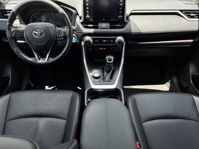 Used 2020 Toyota RAV4 Limited AWD/4WD image 9