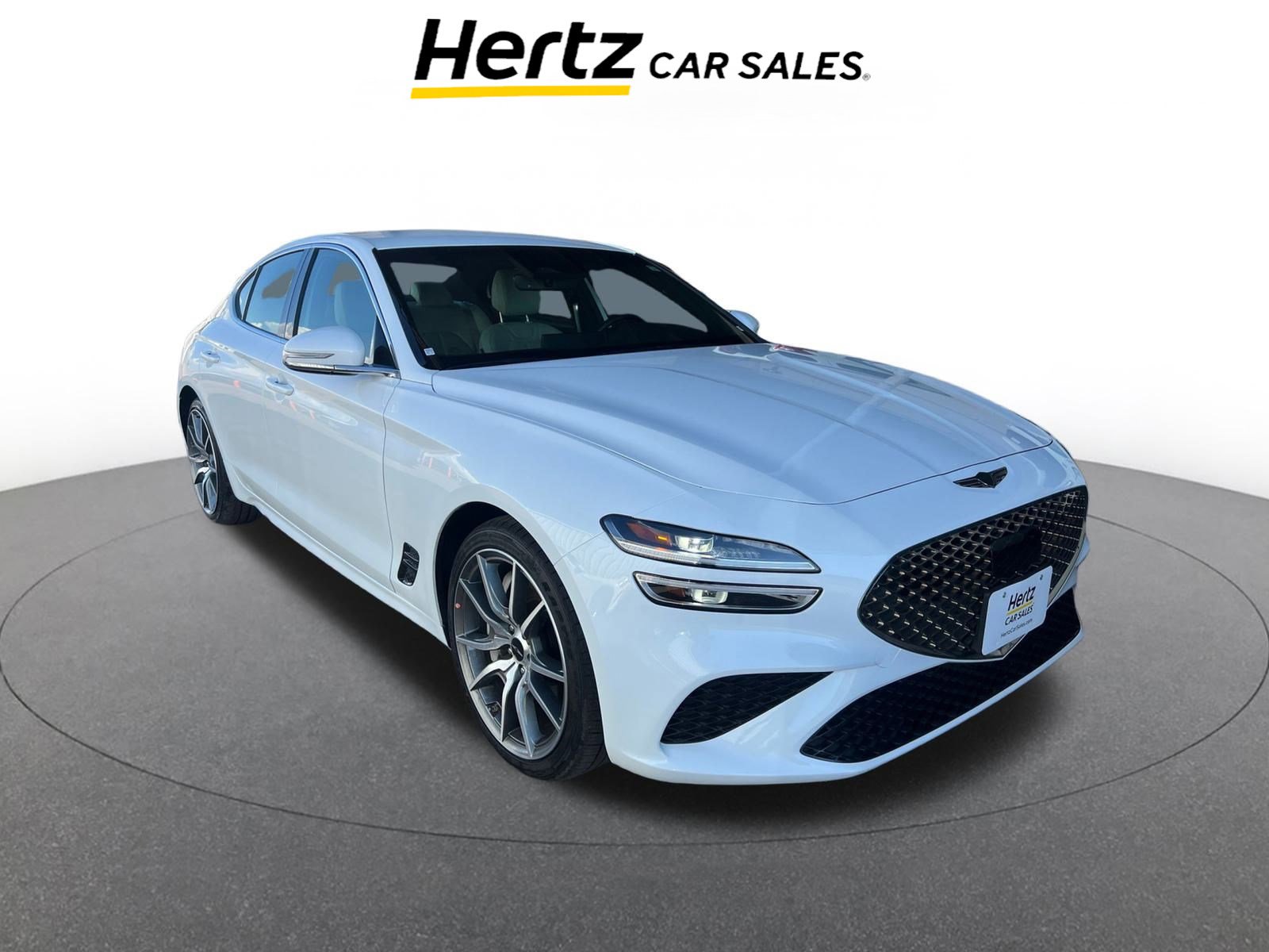 Used 2025 Genesis G70 2.5T image 1