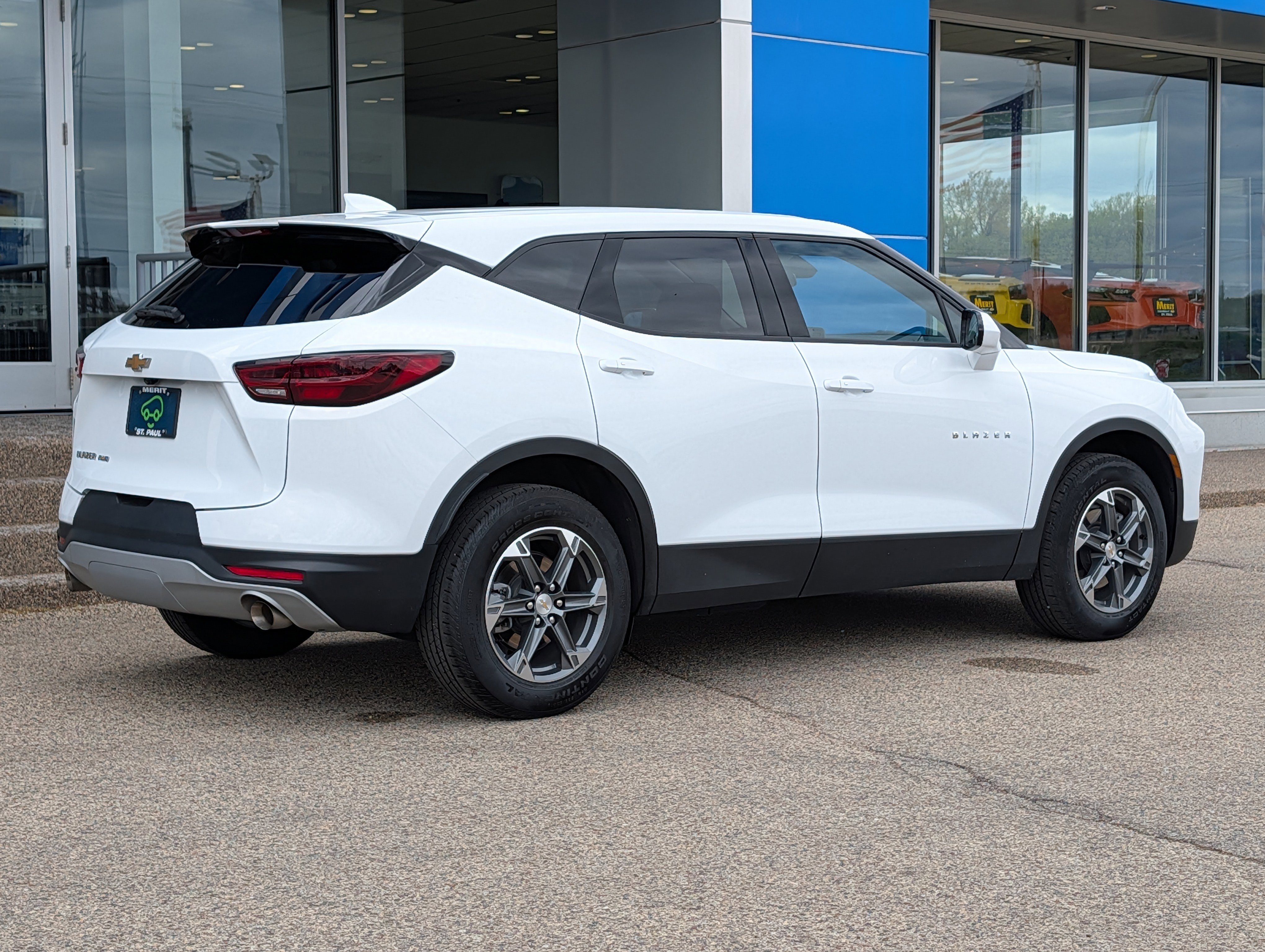 Certified 2025 Chevrolet Blazer LT AWD/4WD image 3