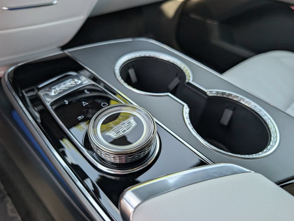 New 2026 Cadillac Lyriq Sport AWD/4WD image 28