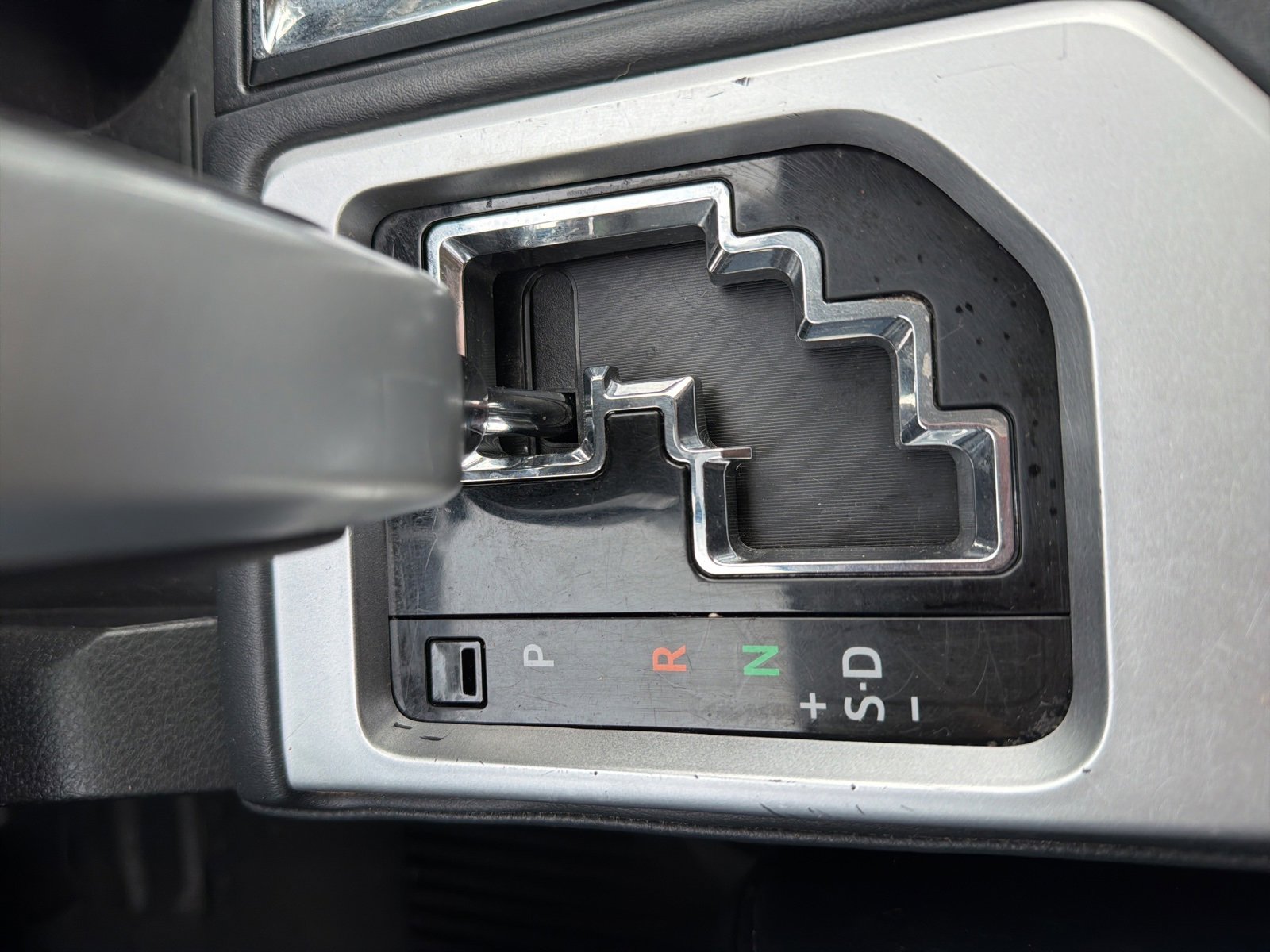 Used 2014 Toyota Tundra Platinum image 40